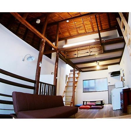 Guest House Kurofuneya Осака Екстер'єр фото