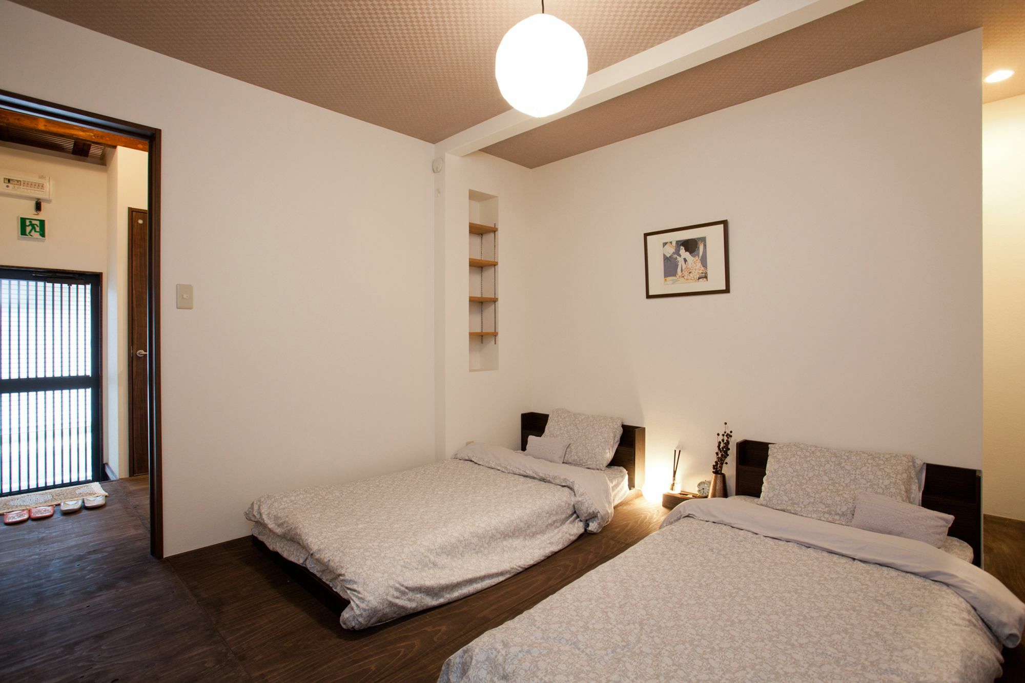 Guest House Kurofuneya Осака Екстер'єр фото